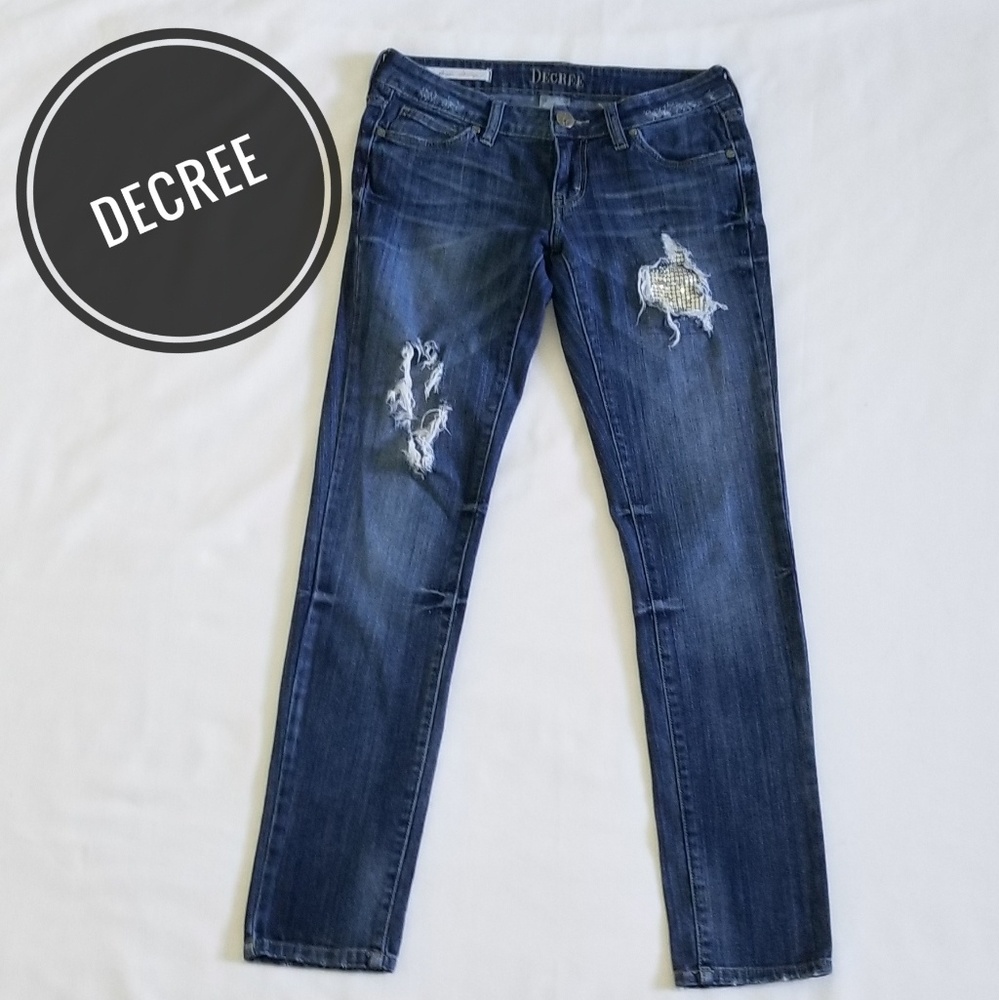 Distressed denim - DeCree jeans - Size 5